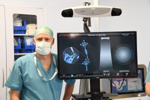 ד״ר עומרי לובובסק