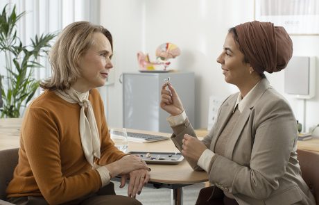 ירידה בשמיעה – כיצד היא משפיעה ככל שמתבגרים?