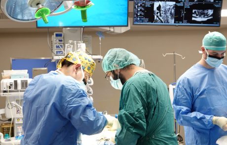איך ניתן למנוע ניתוחים בבלוטת התריס?