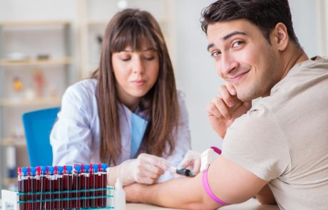 מהי התדירות המומלצת לבדיקות דם?