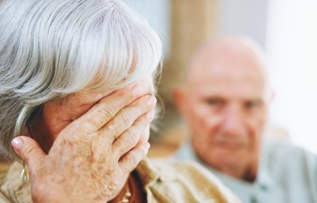 5 צעדים למניעת טראומה שקטה בקרב קשישים וחולים כרוניים